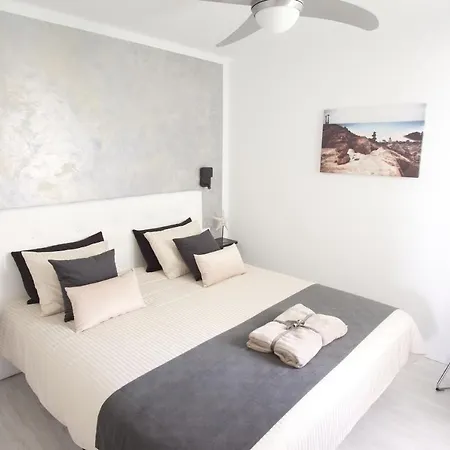 Portonovo Paraiso - Sea View - Piscina - Wifi - Old Town Апартаменти *