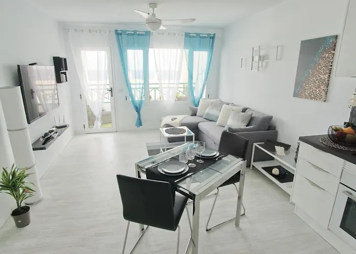 Portonovo Paraiso - Sea View - Piscina - Wifi - Old Town شقة *