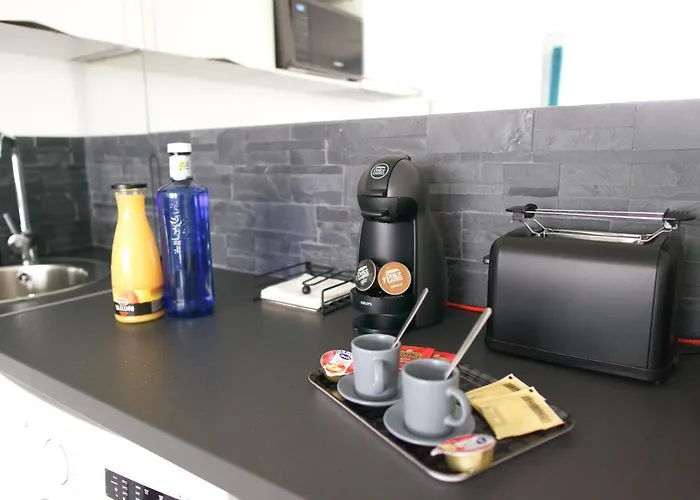 شقة Portonovo Paraiso - Sea View - Piscina - Wifi - Old Town